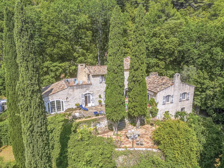 Villa for Sale in Tourrettes Sur Loup, Vence, St. Paul Area 1
