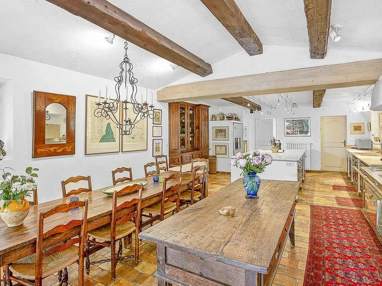 Villa for Sale in Tourrettes Sur Loup, Vence, St. Paul Area 12