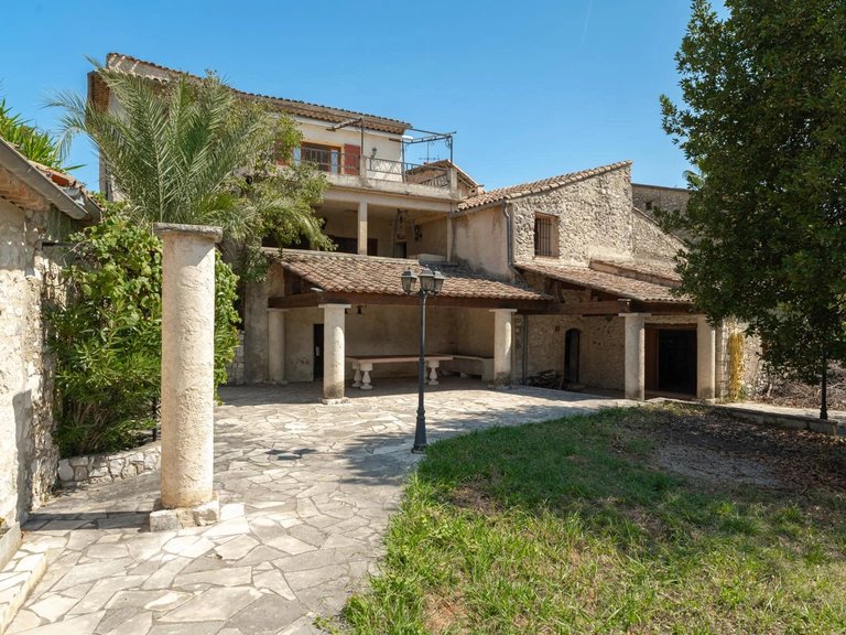 Villa for Sale in La Colle Sur Loup, Vence, St. Paul Area 12