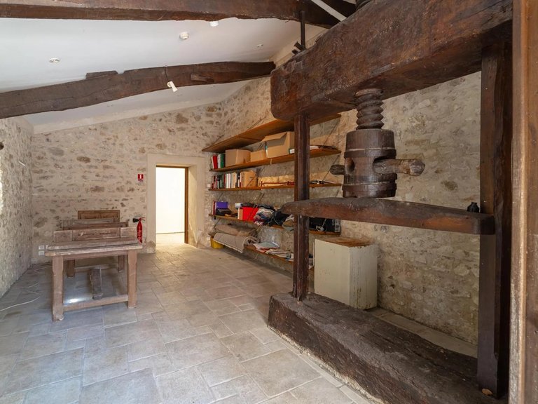 Villa for Sale in La Colle Sur Loup, Vence, St. Paul Area 13