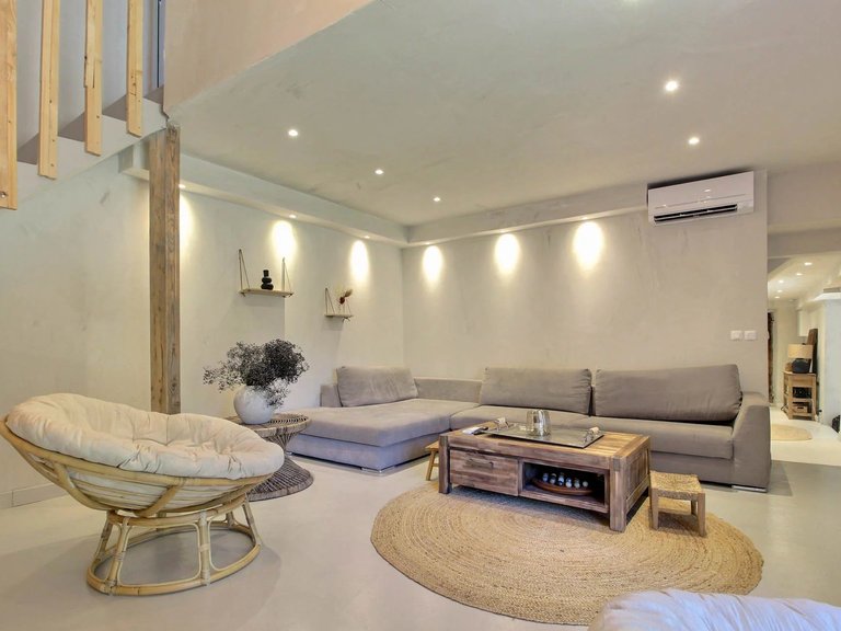 Villa for Sale in Fayence, Var Countryside (fayence, Lorgues, Cotignac) 8