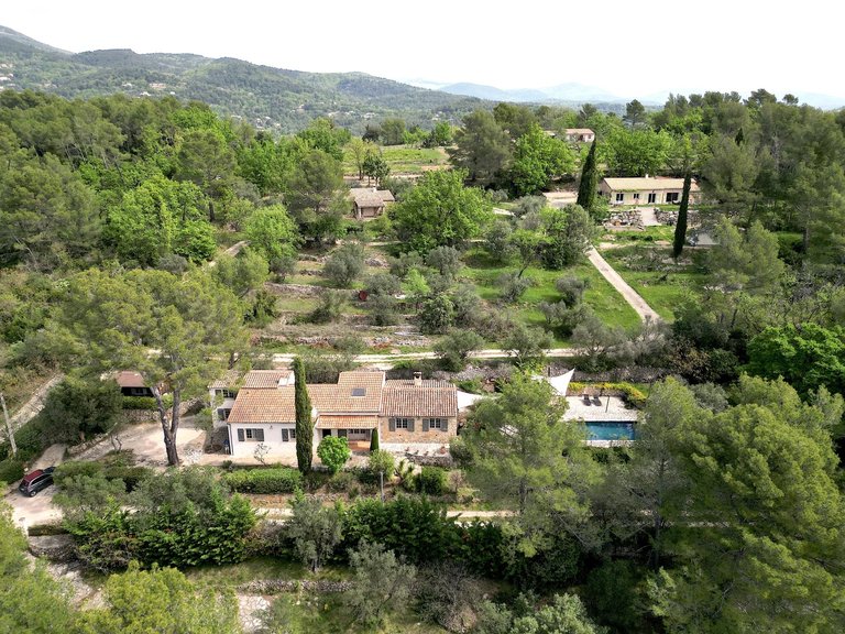 Villa for Sale in Seillans, Var Countryside (fayence, Lorgues, Cotignac) 2