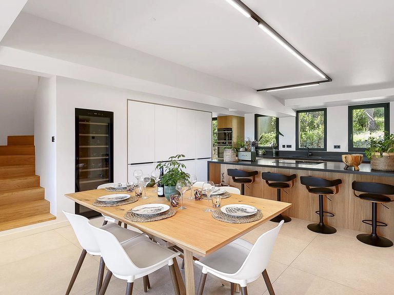 Villa for Sale in Valbonne, Mougins, Valbonne, Grasse Area 12
