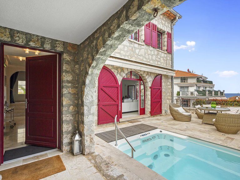 Villa for Sale in St Jean Cap Ferrat, Villefranche, Cap Ferrat Area 17