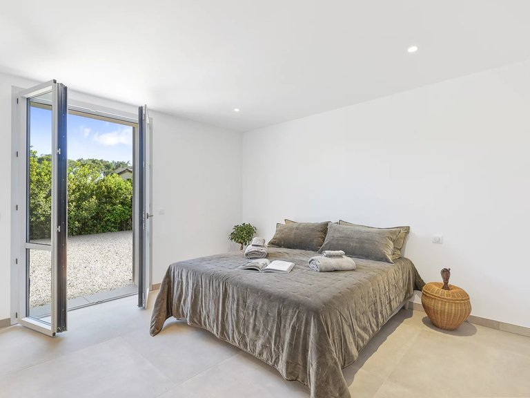 Villa for Sale in Mougins, Mougins, Valbonne, Grasse Area 13