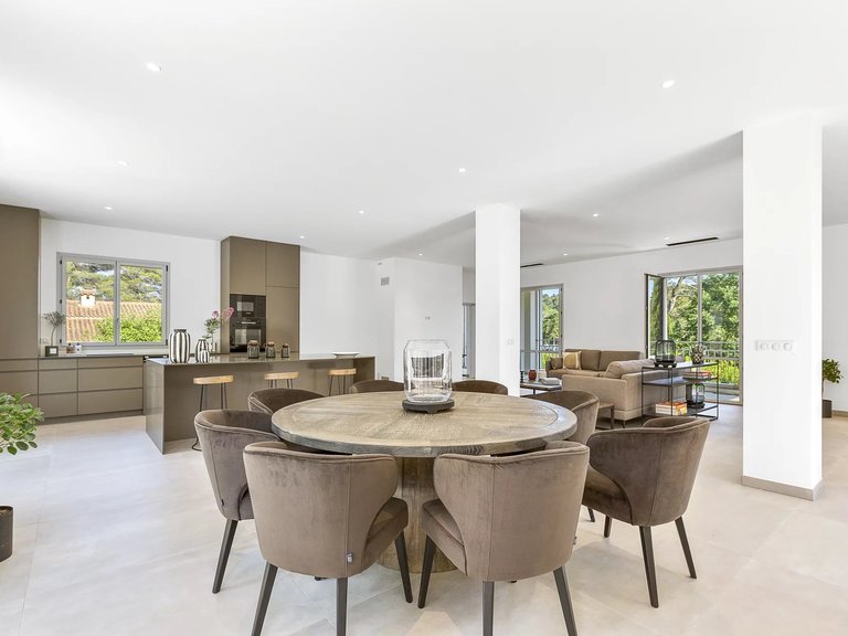Villa for Sale in Mougins, Mougins, Valbonne, Grasse Area 4