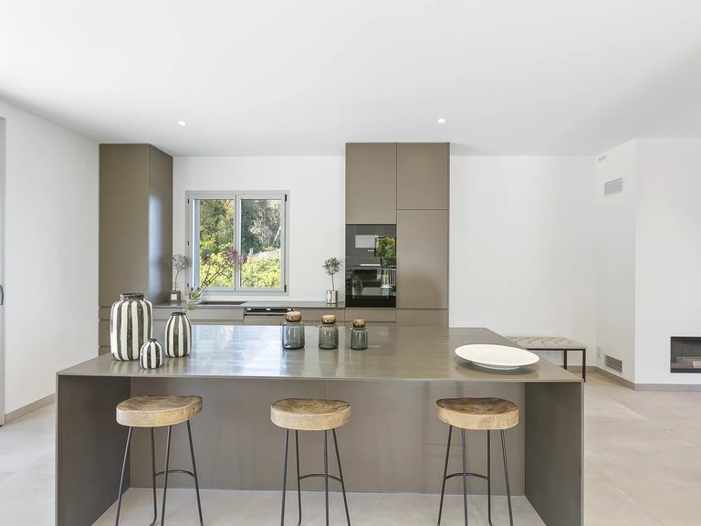 Villa for Sale in Mougins, Mougins, Valbonne, Grasse Area 5
