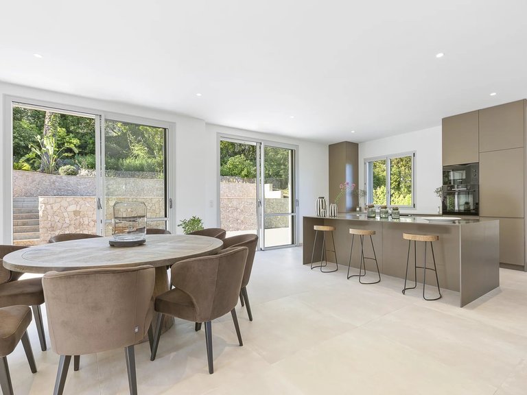 Villa for Sale in Mougins, Mougins, Valbonne, Grasse Area 6