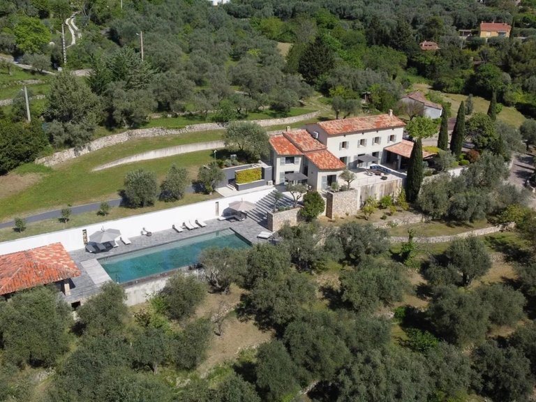 Villa for Sale in Tourrettes, Var Countryside (fayence, Lorgues, Cotignac) 15