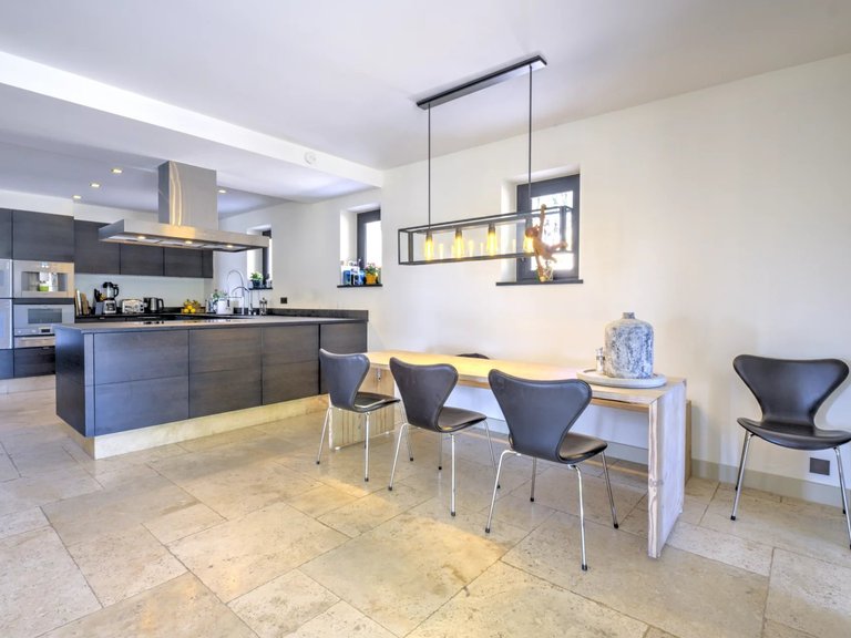 Villa for Sale in Tourrettes, Var Countryside (fayence, Lorgues, Cotignac) 2