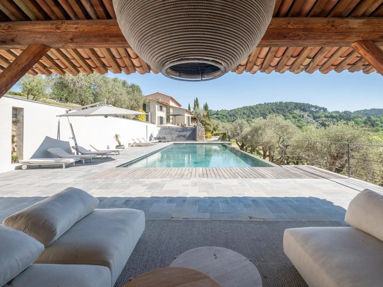 Villa for Sale in Tourrettes, Var Countryside (fayence, Lorgues, Cotignac) 14