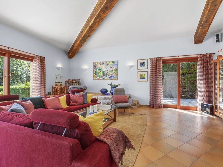 Villa for Sale in Tourrettes Sur Loup, Vence, St. Paul Area 6