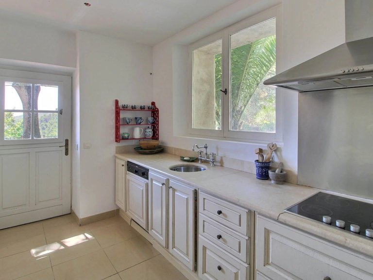 Villa for Sale in Seillans, Var Countryside (fayence, Lorgues, Cotignac) 9