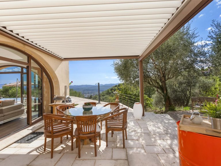 Villa for Sale in Montauroux, Var Countryside (fayence, Lorgues, Cotignac) 5