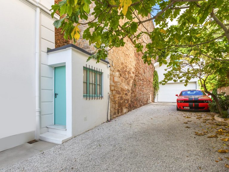 Villa for Sale in Cannes, Cannes Area 12