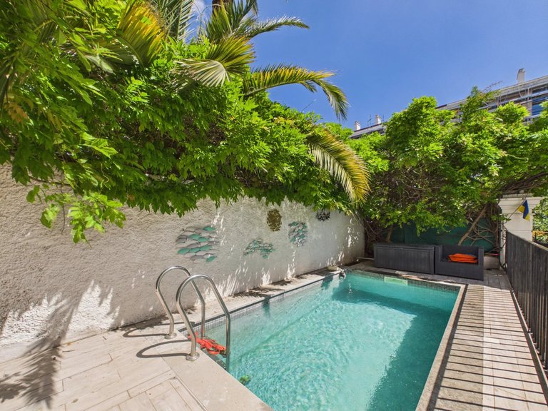 Villa for Sale in Cannes, Cannes Area 15