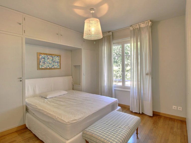 Apartment for Sale in Cannes, Cannes Area 7