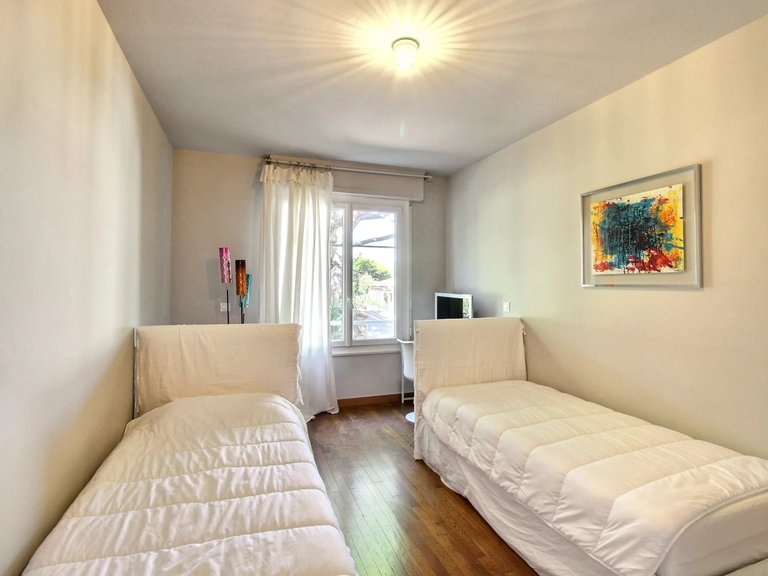 Apartment for Sale in Cannes, Cannes Area 10