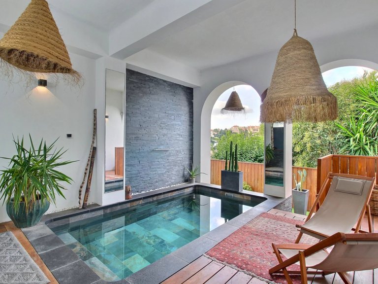 Villa for Sale in Cannes, Cannes Area 18