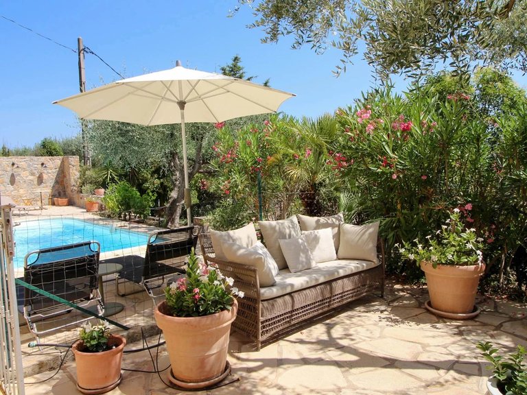 Villa for Sale in Fayence, Var Countryside (fayence, Lorgues, Cotignac) 18