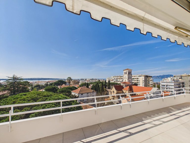 Apartment for Sale in Cannes, Cannes Area 11