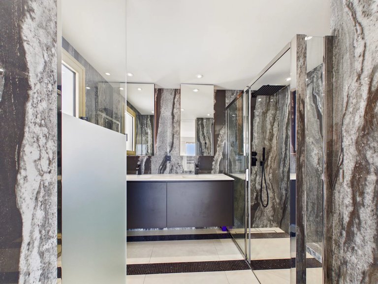 Apartment for Sale in Cannes, Cannes Area 16