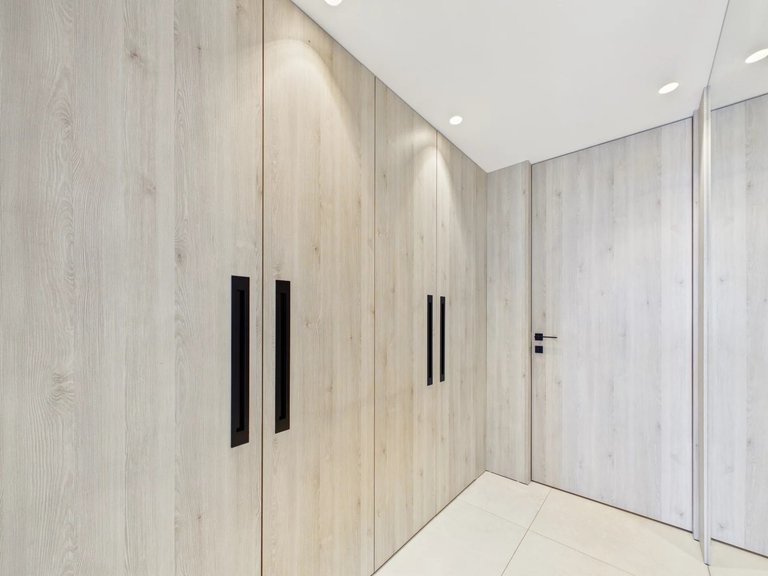 Apartment for Sale in Cannes, Cannes Area 17