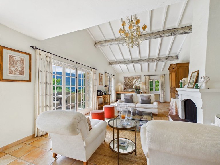 Villa for Sale in Tourrettes Sur Loup, Vence, St. Paul Area 3