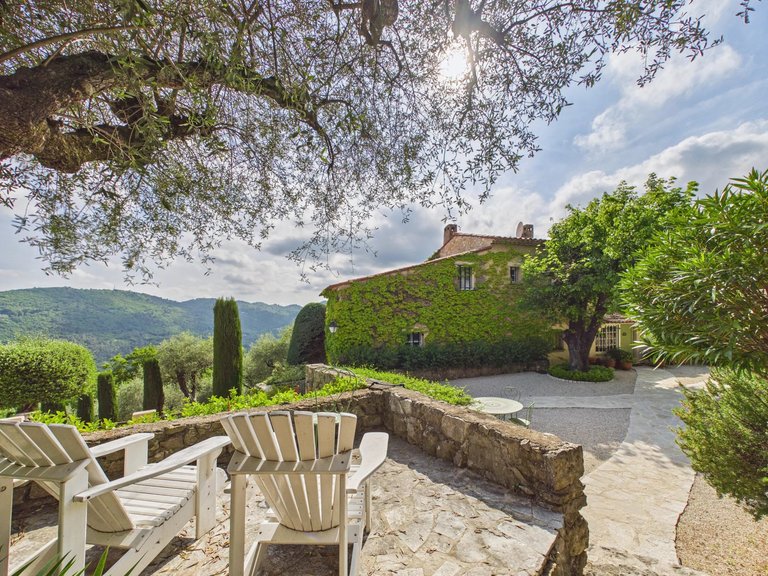 Villa for Sale in Tourrettes Sur Loup, Vence, St. Paul Area 18
