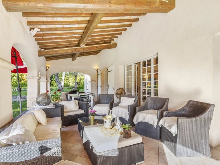 Villa for Sale in Speracedes, Mougins, Valbonne, Grasse Area 6