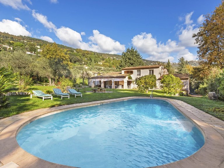Villa for Sale in Speracedes, Mougins, Valbonne, Grasse Area 11
