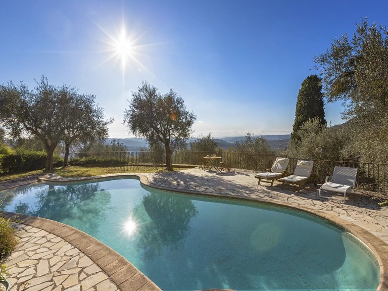 Villa for Sale in Cabris, Mougins, Valbonne, Grasse Area 10