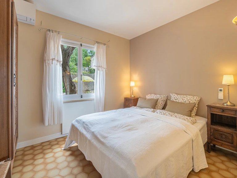 Villa for Sale in Vence, Vence, St. Paul Area 15