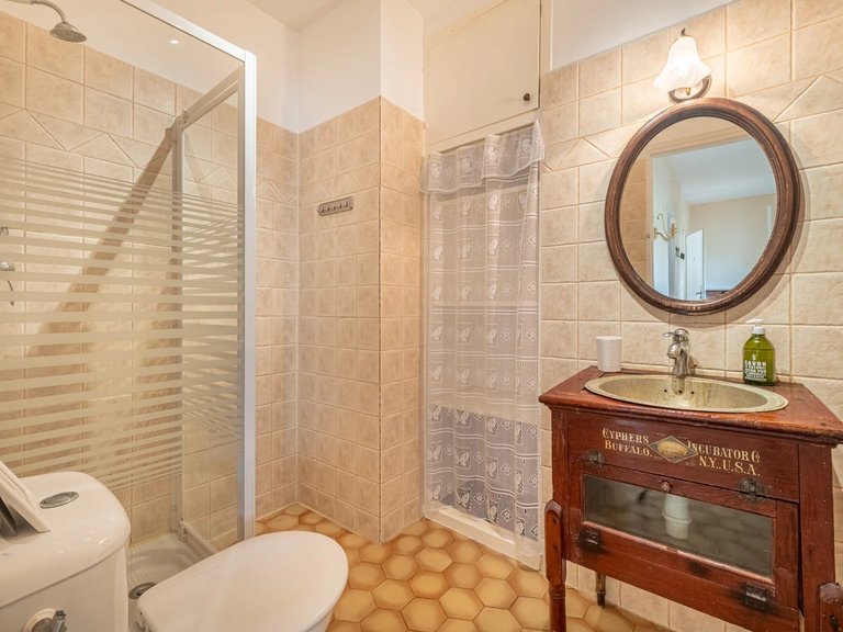 Villa for Sale in Vence, Vence, St. Paul Area 16