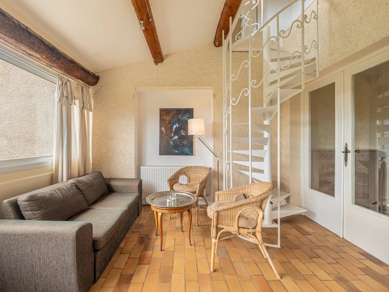 Villa for Sale in Vence, Vence, St. Paul Area 18