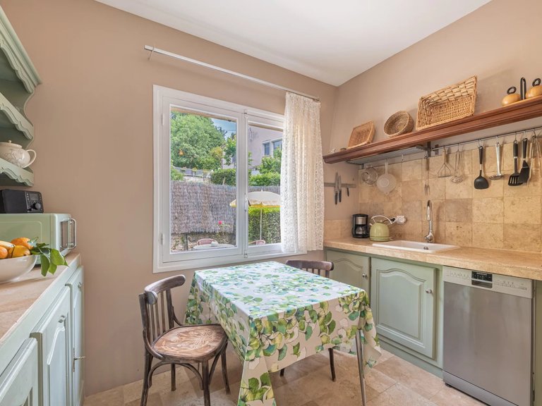 Villa for Sale in Vence, Vence, St. Paul Area 20