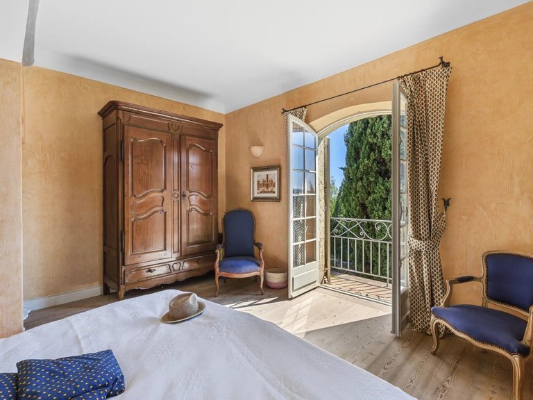 Villa for Sale in St Paul, Vence, St. Paul Area 15