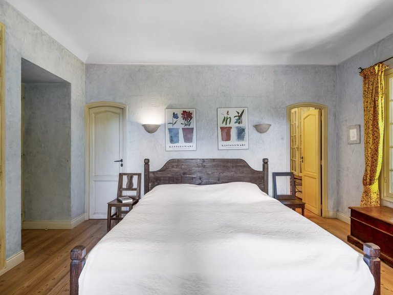Villa for Sale in St Paul, Vence, St. Paul Area 17