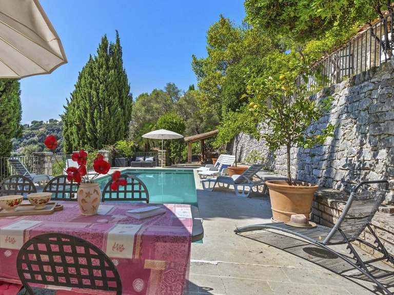 Villa for Sale in St Paul, Vence, St. Paul Area 3