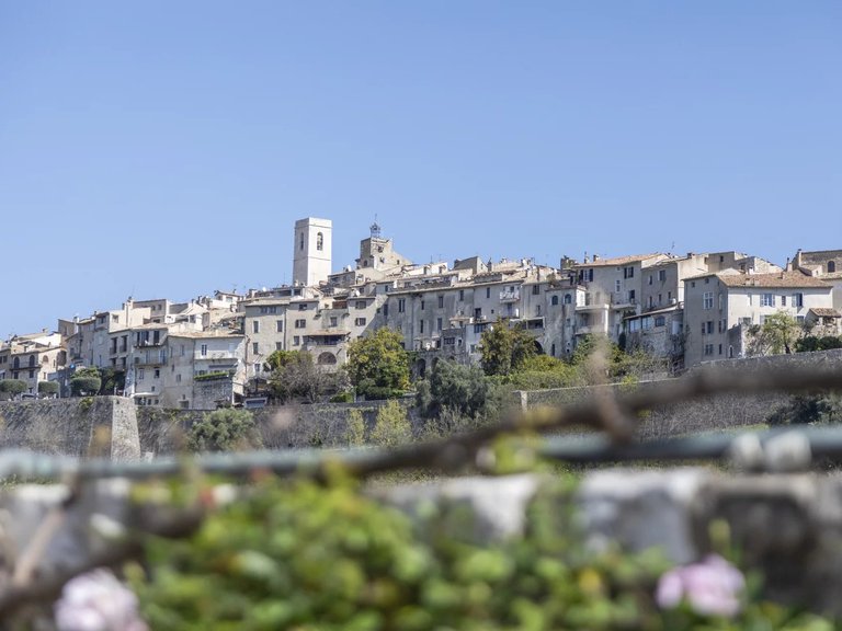 Villa for Sale in St Paul, Vence, St. Paul Area 3