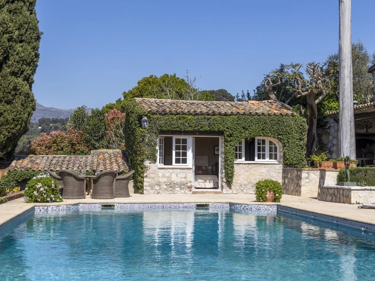 Villa for Sale in St Paul, Vence, St. Paul Area 5