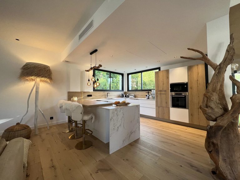 Villa for Sale in Mougins, Mougins, Valbonne, Grasse Area 5