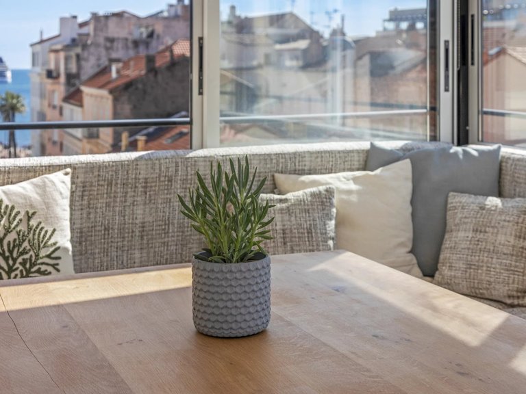 Apartment for Sale in Cannes, Cannes Area 15
