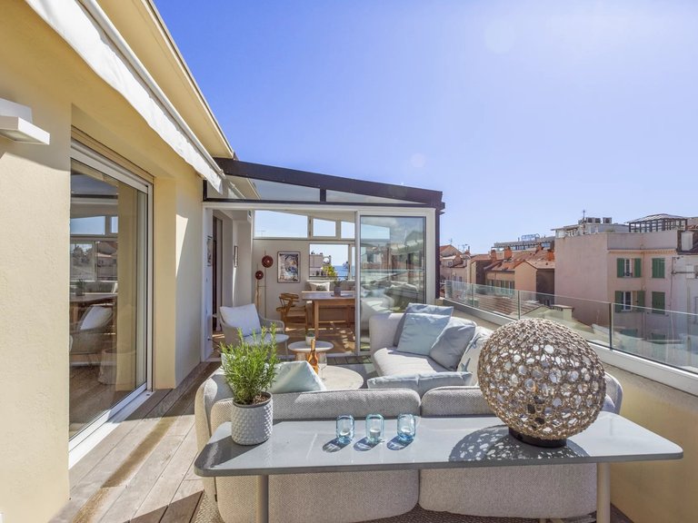 Apartment for Sale in Cannes, Cannes Area 5