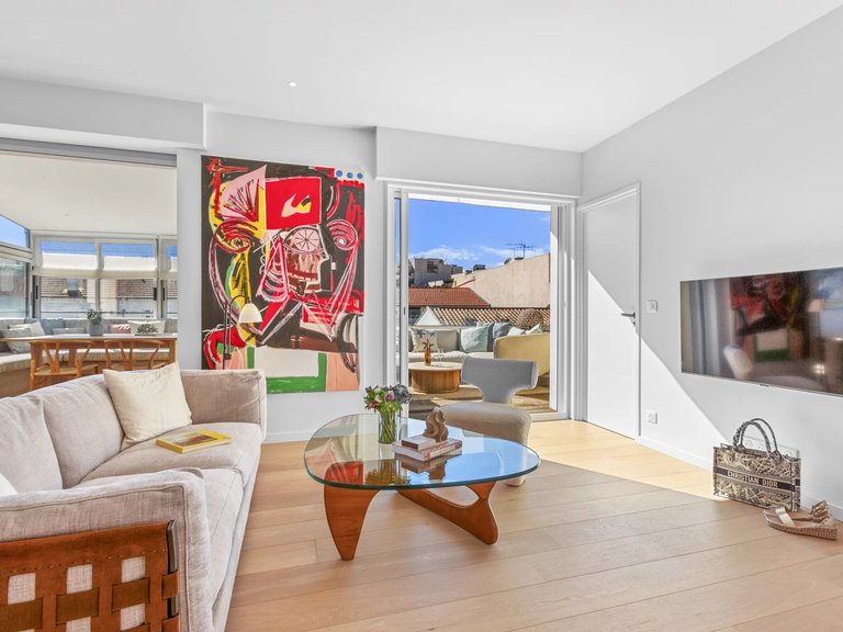 Apartment for Sale in Cannes, Cannes Area 8