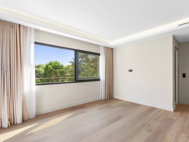 Villa for Sale in Valbonne, Mougins, Valbonne, Grasse Area 11