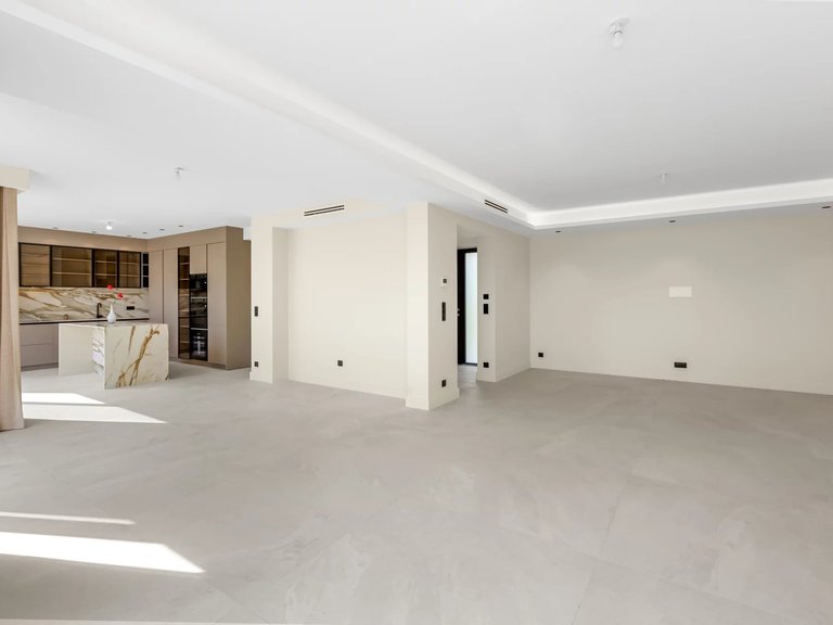 Villa for Sale in Valbonne, Mougins, Valbonne, Grasse Area 4