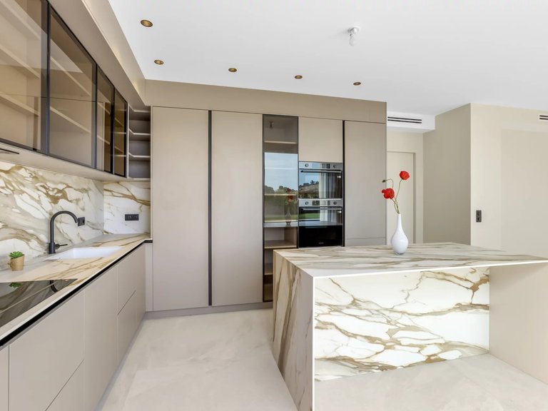 Villa for Sale in Valbonne, Mougins, Valbonne, Grasse Area 6