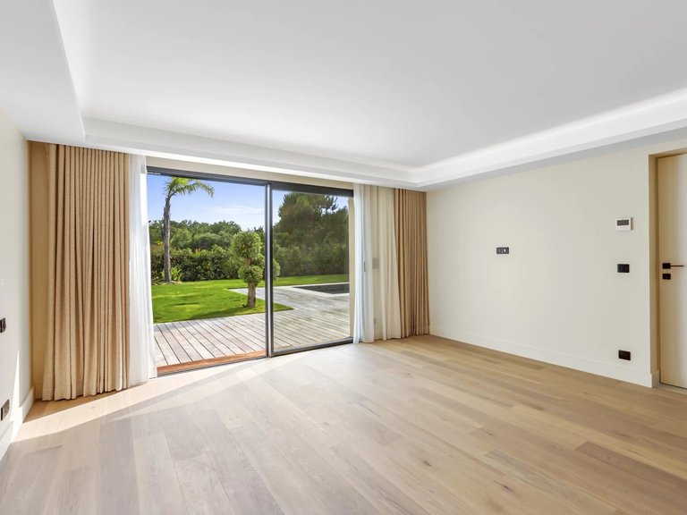 Villa for Sale in Valbonne, Mougins, Valbonne, Grasse Area 9