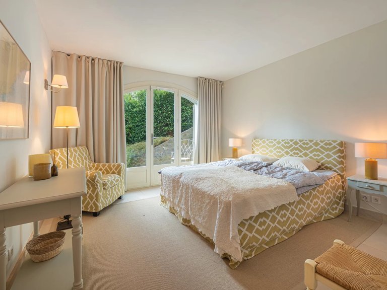 Villa for Sale in Le Cannet, Cannes Area 13